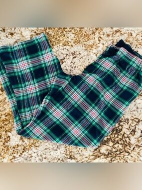 Lands’ End Women’s Medium Petite Plaid Flannel Pajama Pants Green